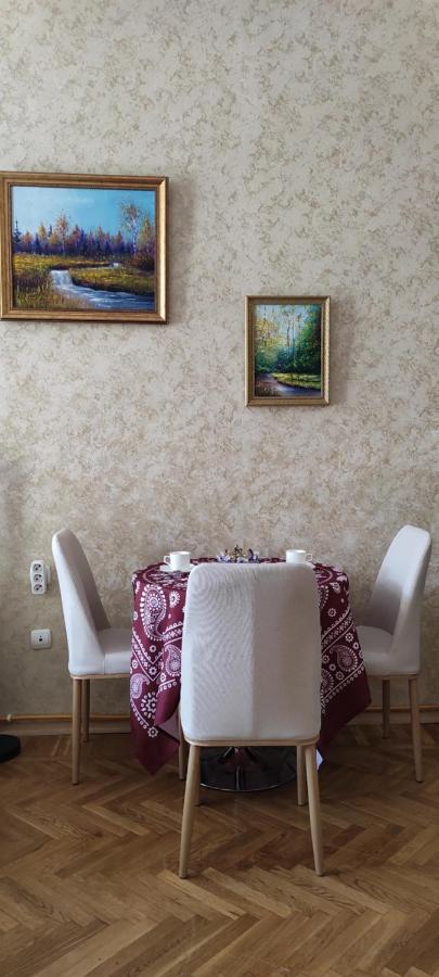 Tranquil Apartment In Vake Tiflis Dış mekan fotoğraf
