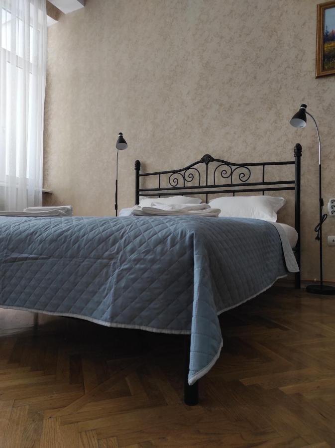 Tranquil Apartment In Vake Tiflis Dış mekan fotoğraf